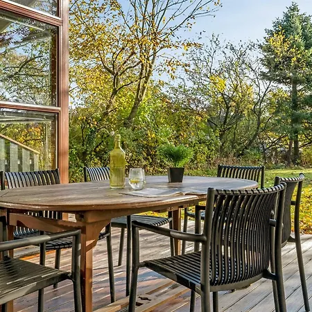 Esbern - 3-7km From The Sea By Interhome בית נופש אסביירג